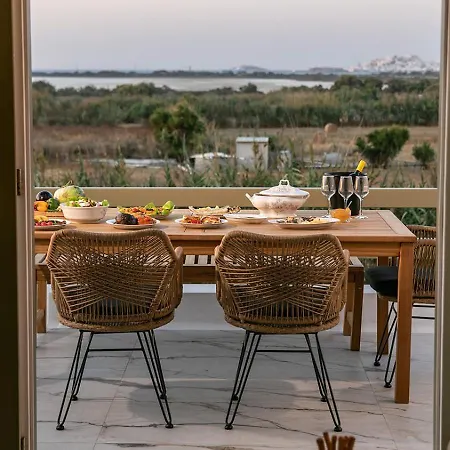 Naxian Life Villa