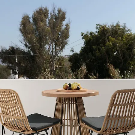 Naxian Life Villa