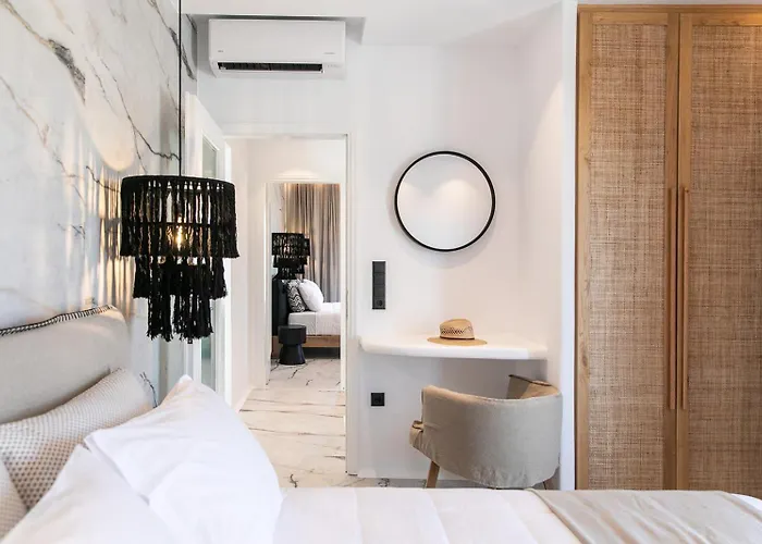 Naxian Life Agia Anna (Naxos)